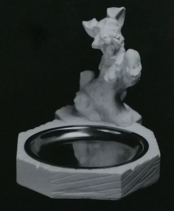 Dog statue from chalkware