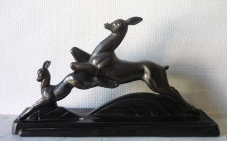 2 deer chalkware statue