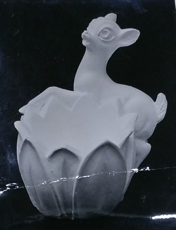 Raw chalkware statue