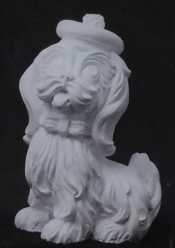 Raw chalkware statue