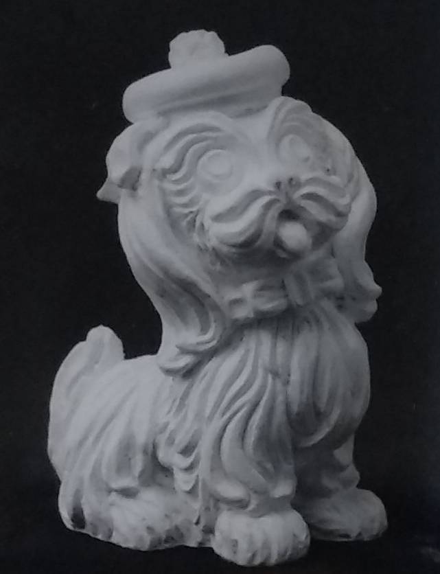 Raw chalkware statue
