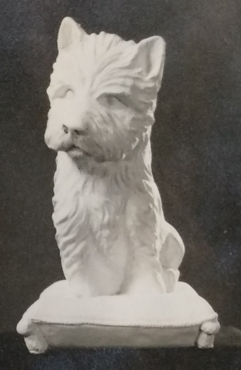 Raw chalkware statue