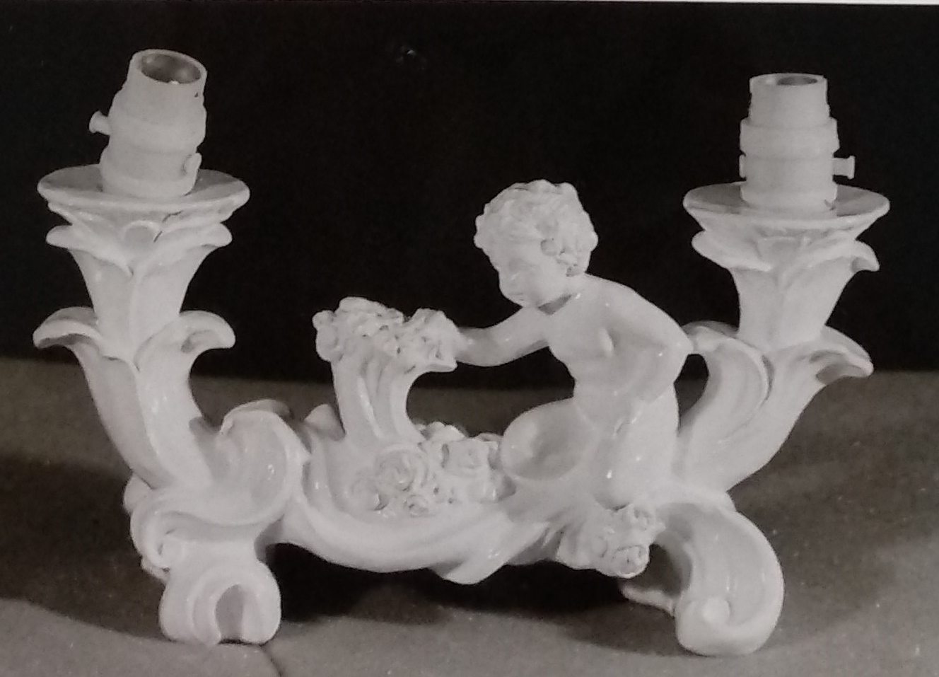 Raw chalkware statue lamp