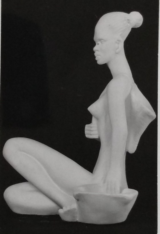 Raw chalkware statue