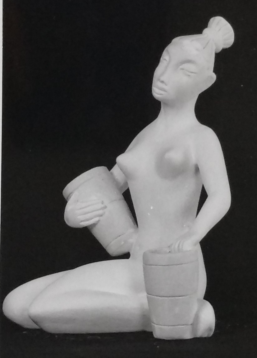 Raw chalkware statue