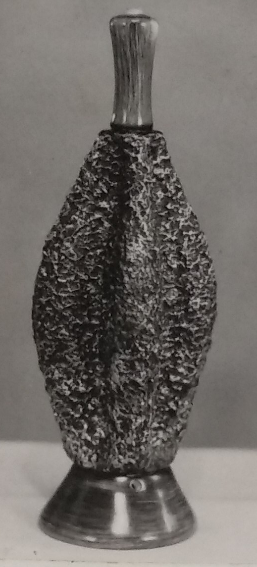 Standard lamp with dark random pattern